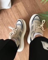 حذاء كلوي الانيق