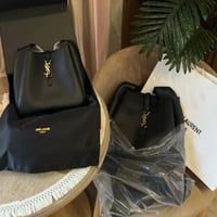 سان لوران توت باق