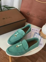 حذاء لوربيانا