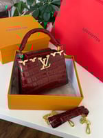 شنطة لويس فيتون كابوسين كروكدايل