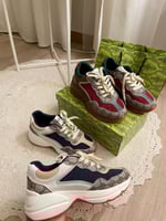 حذاء قوتشي سنيكرز