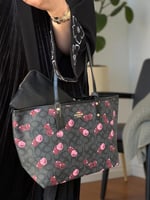 شنطة كوتش توت باق