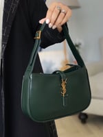 شنطة سان لوران