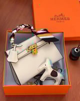 شنطة كايلي (لوقو ذهبي)