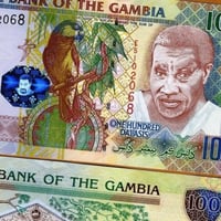 غامبيا فئة 100 دالاسي أنسر اصدار قديم
