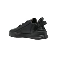 سنيكرز فندي - Sneakers Fendi