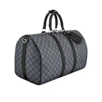 شنطة سفر يد لويس فيتون