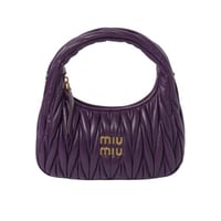 شنطة نسائية ميو ميو