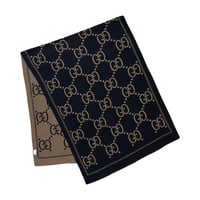 سكارف قوتشي