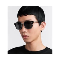 نظارة شمسية ديور