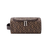 شنطة يد فندي