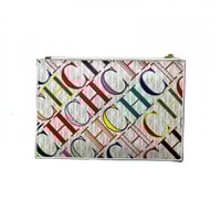 باوتش كارولينا هيريرا