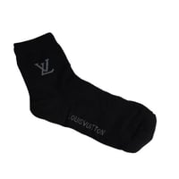 جوارب لويس فيتون