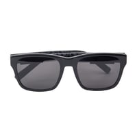 نظارة شمسية ديور