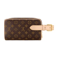 شنطة يد لويس فيتون