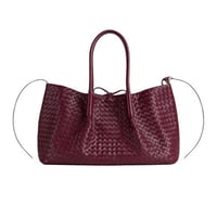 شنطة توت بوتيغا فينيتا