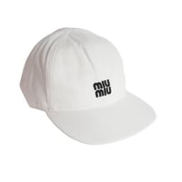 كاب ميو ميو