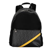 شنطة ظهر فندي