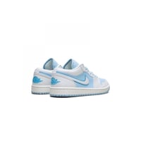 سنيكرز نايك