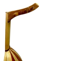 عود حجم صغير