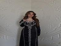 مخور النجلاء لون اسود