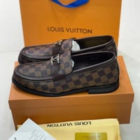 حذاء لويس فيتون رسمي