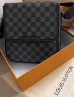 حقيبه لويس فيتون للجنسين