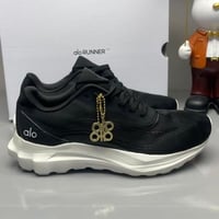 ‏حذاء ألو رياضي