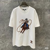 تيشيرت لويس فيتون