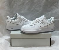 حذاء نايك ايرفورس