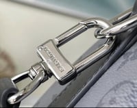 حقيبه لويس فيتون للجنسين