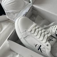 ‏حذاء كالفن كلاين