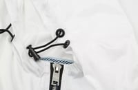 جاكيت برادا أبيض