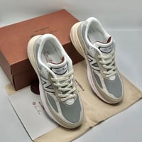 حذاء لوروبيانا x نيوبالانس