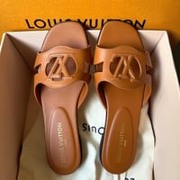 فلات لويس فيتون نسائي