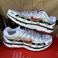 حذاء نايك P6000