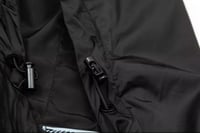 جاكيت برادا أسود