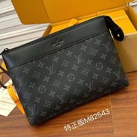 باوتش لويس فيتون