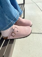 صندل بيركن ستوك بوسطن وردي