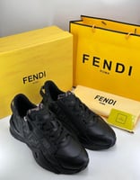 حذاء فندي ايطالي