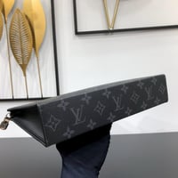 باوتش لويس فيتون