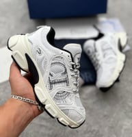 حذاء ديور رياضي