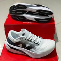 حذاء نيوبالانس