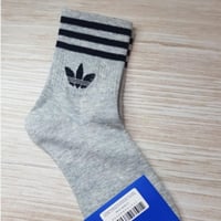 جوارب اديداس طويل