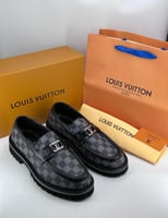 حذاء لويس فيتون رسمي