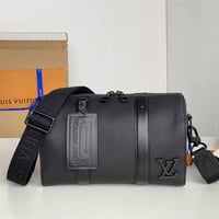 حقيبه لويس فيتون للجنسين