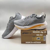 حذاء اسيكس رياضي