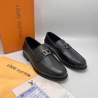 حذاء لويس فيتون رسمي