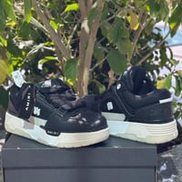 حذاء أميري رياضي رجالي