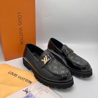 حذاء لويس فيتون رسمي